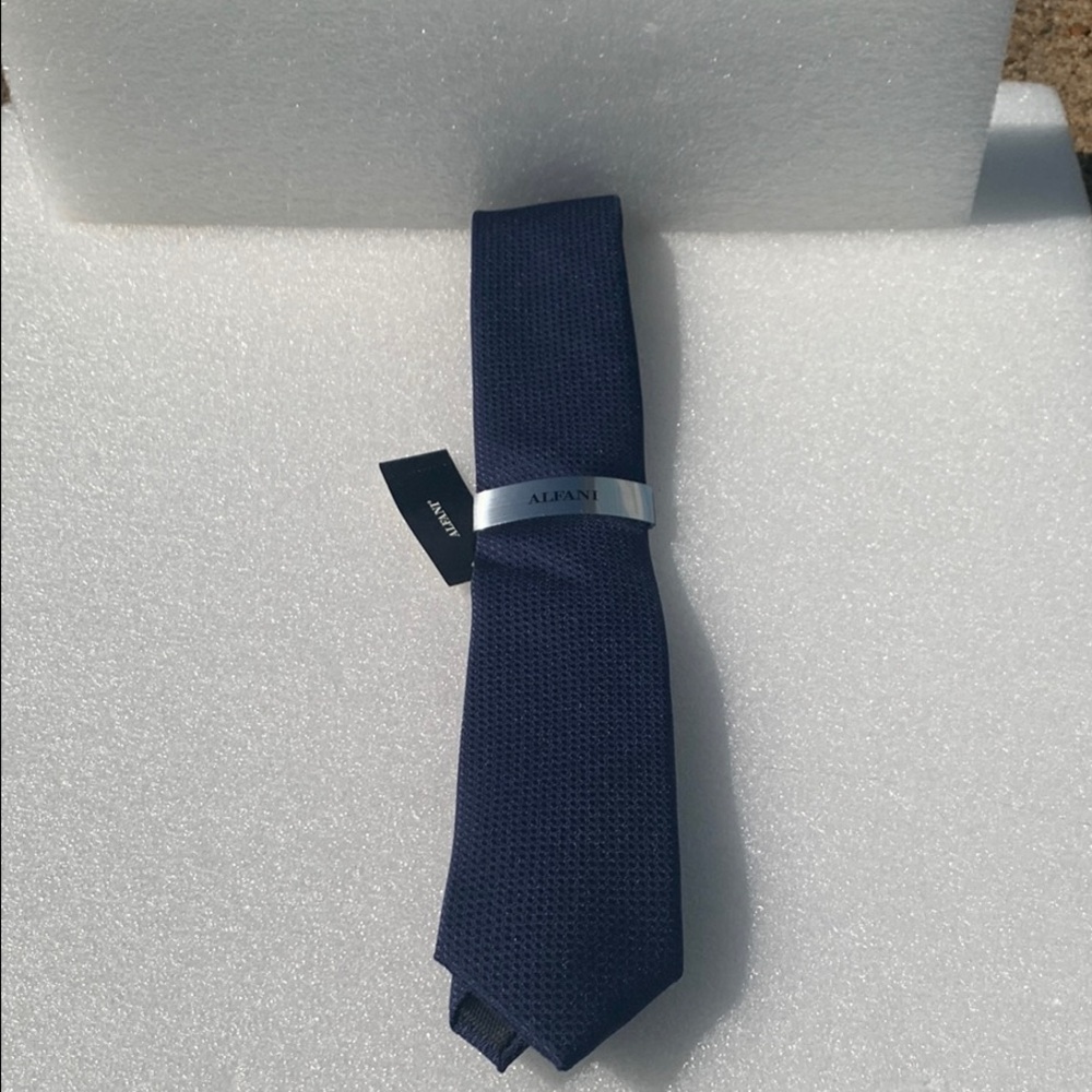 🆕 Alfani Classic Dark Blue Tie